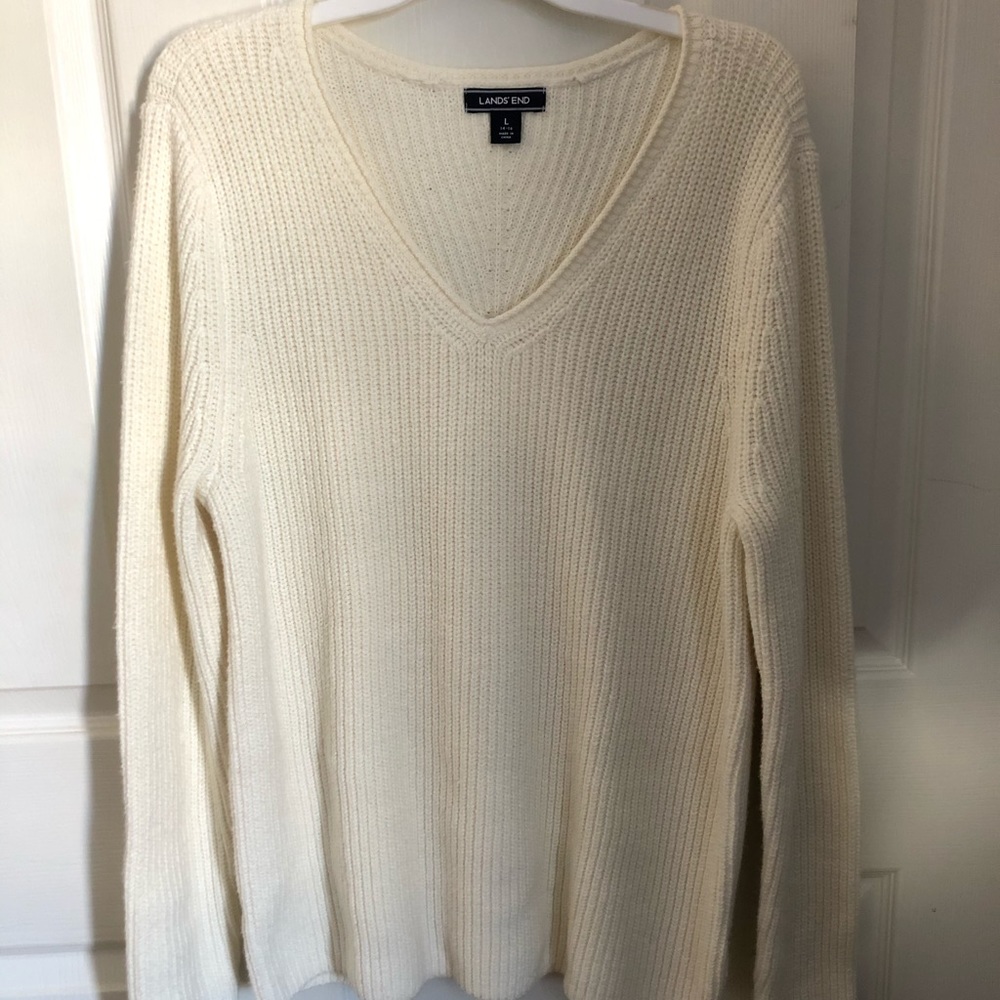 Land’s End Woman’s V-Neck Sweater